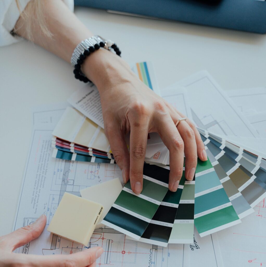 Ecle interiérový dizajn návrhy interiérov, výber farieb